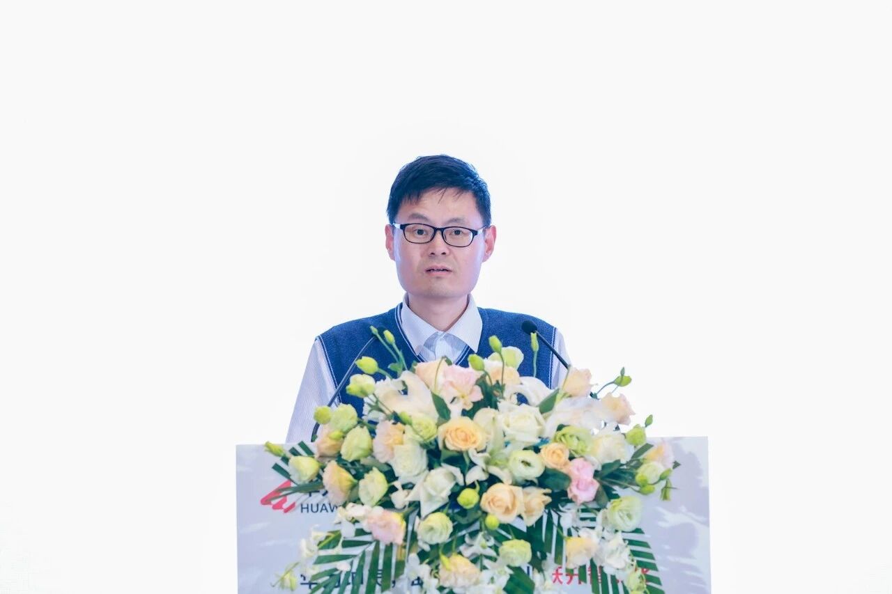 红足1—世足球网