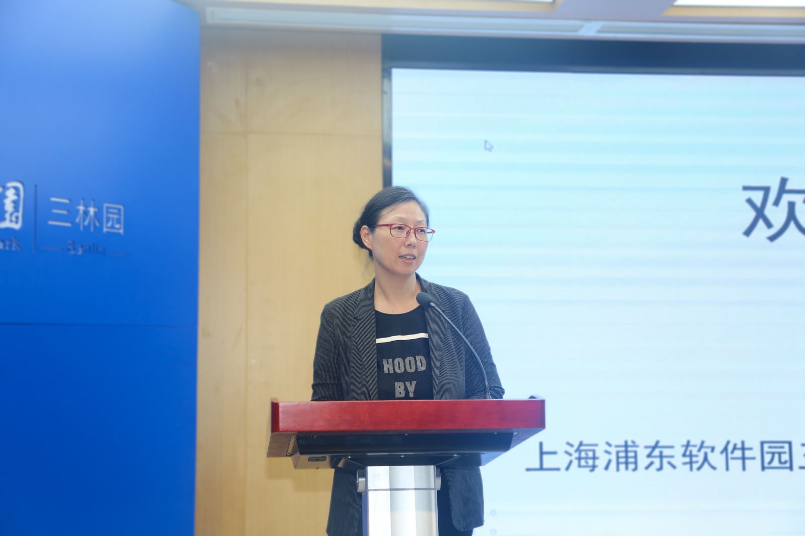 红足1—世足球网