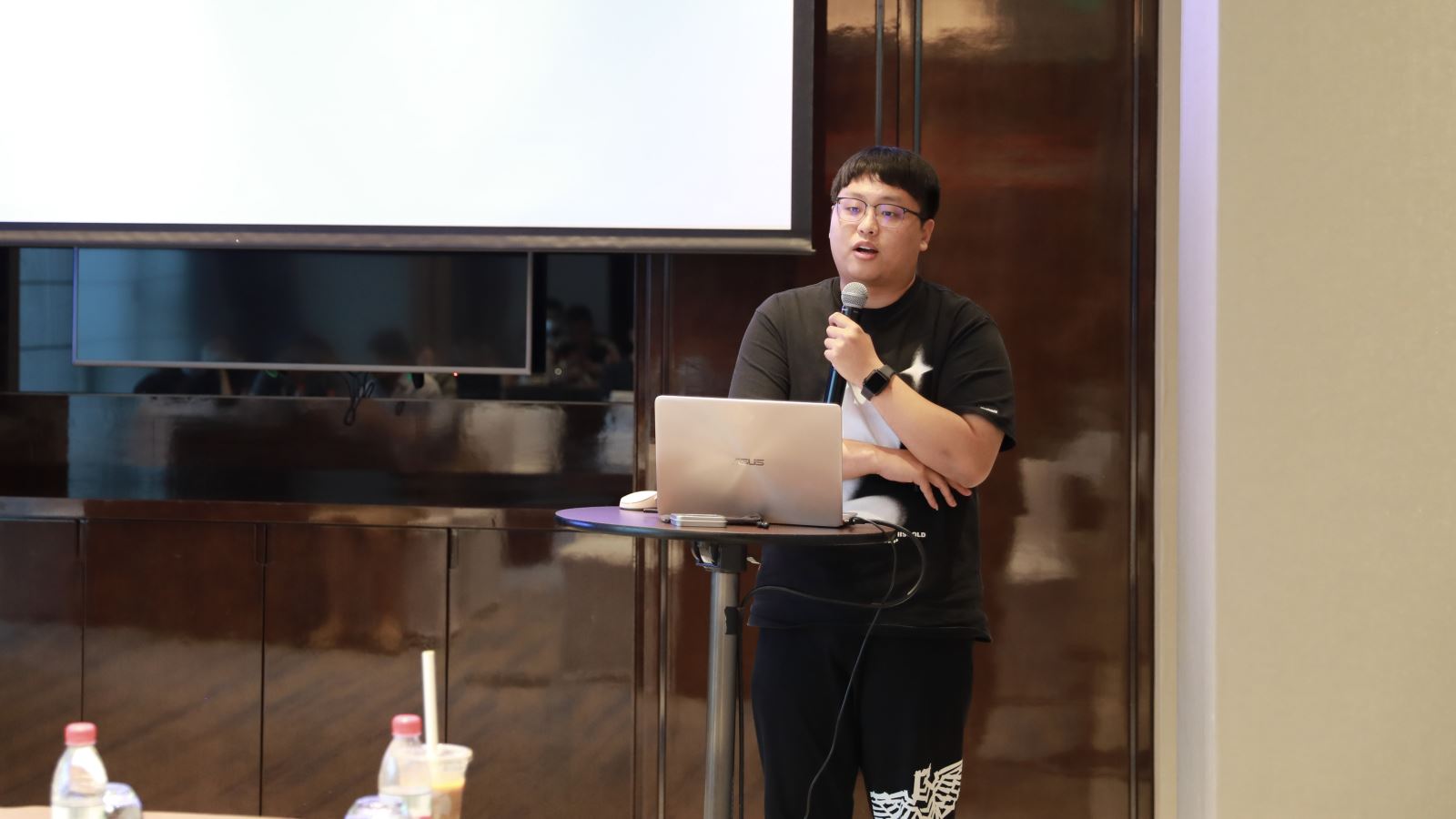 红足1—世足球网